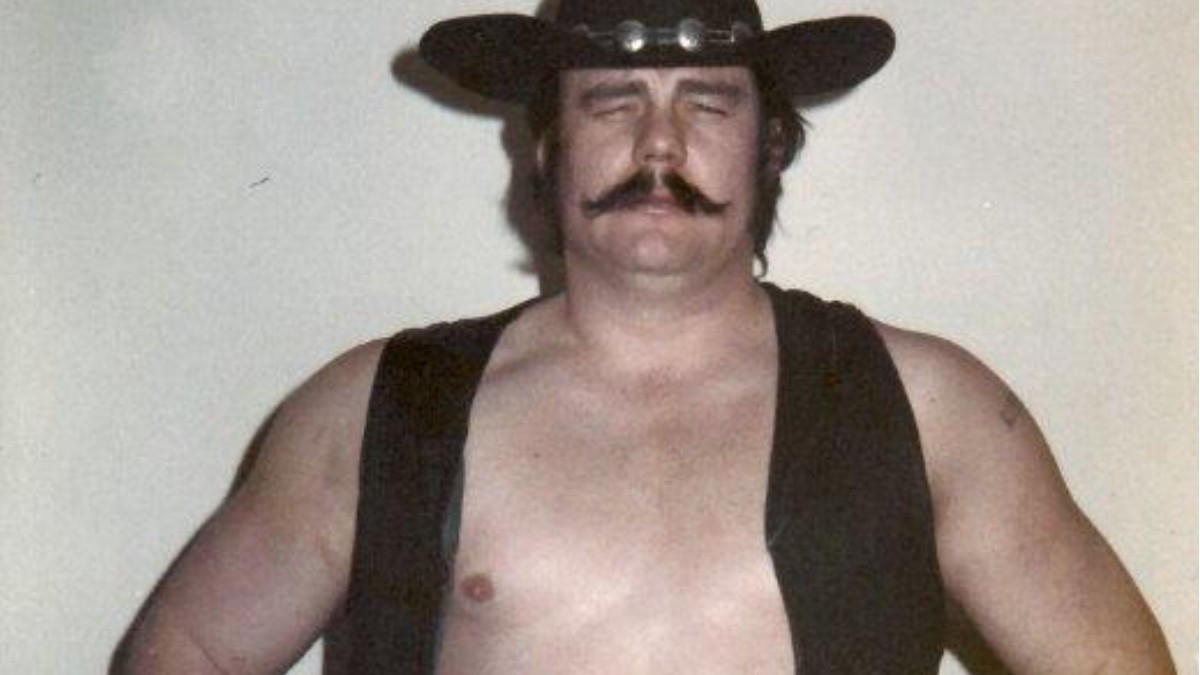 Blackjack Mulligan takes a dive