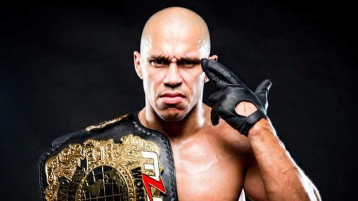 Intensity, professionalism defines MLW star Low Ki