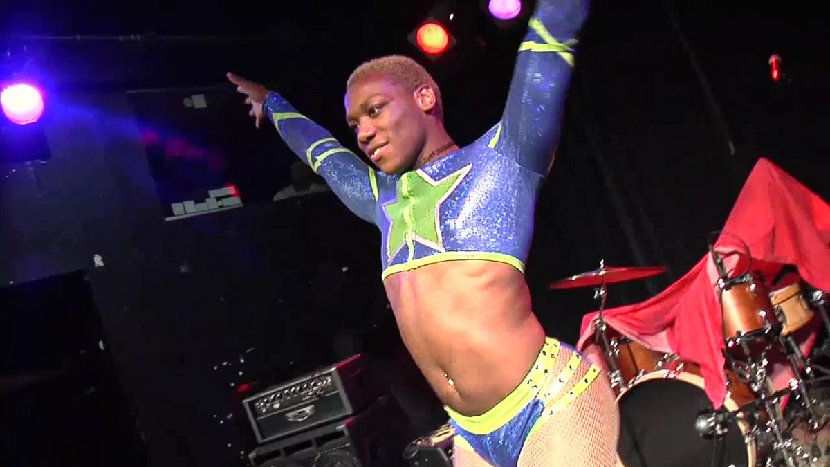 Sonny Kiss in Out In The Ring