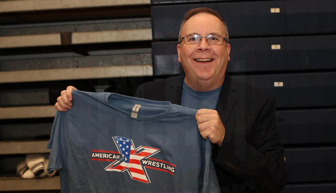 TOP PHOTO: Kevin Kelly at the Contest of Champions: Where Heroes Gather fan fest, on Saturday, December 3, 2022, at RWJBarnabas Health Arena, in Toms River, NJ. Photo by George Tahinos, https://georgetahinos.smugmug.com.