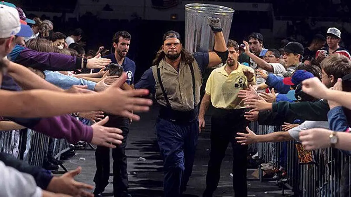 Ex-WWF star charged with attempted sexual exploitation of a minor