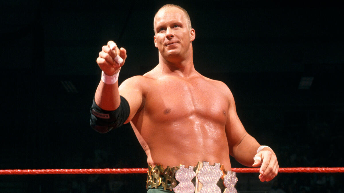 Steve Austin Reveals The One Thing He Wishes He Did Earlier In His WWE Career