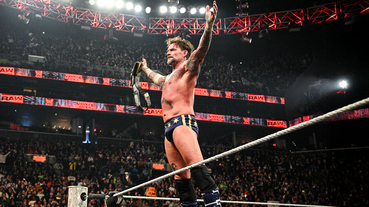 CM Punk Retains World Title In Chaotic WWE Raw Anniversary Main Event