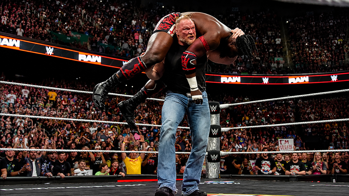 Brock Lesnar Returns To WWE On Raw