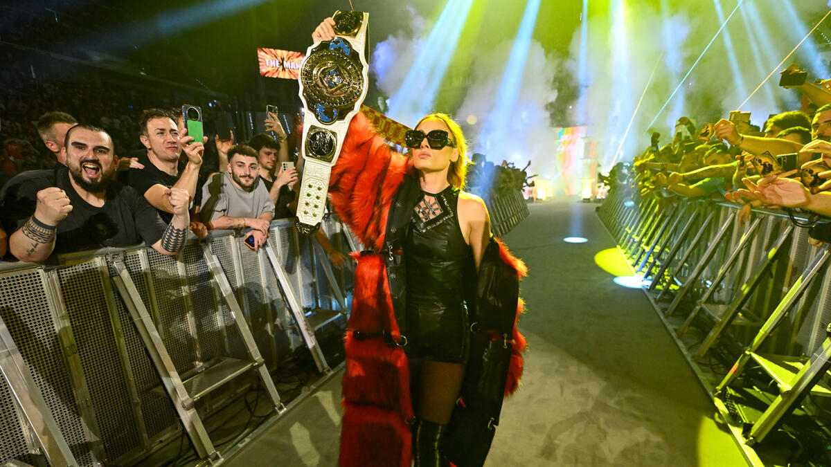 Becky Lynch Sets Unwanted WWE Championship Record At Clash In Italy