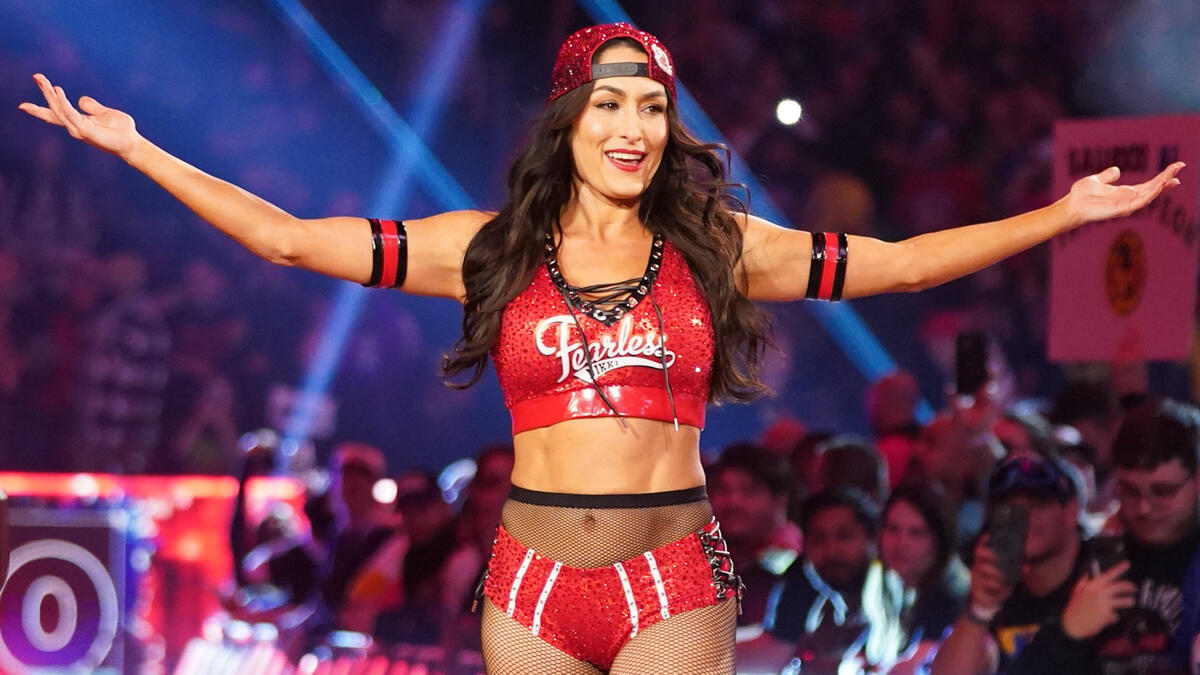 Nikki Bella Provides Positive Injury Update