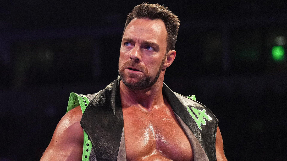 Former WWE Announcer Suggests LA Knight Has Backstage Heat