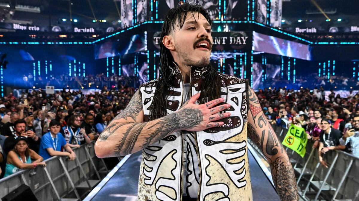 Dominik Mysterio Reveals Why He Wears A Vest In WWE